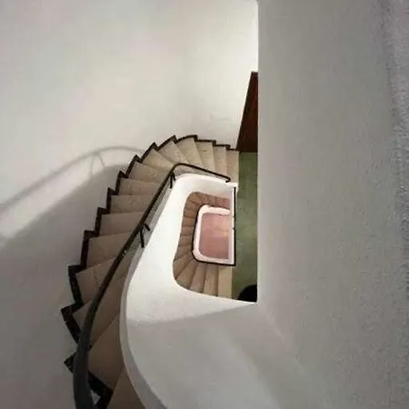 Centro Con Bano Privado Y Compartido , Cocina Y Terraza